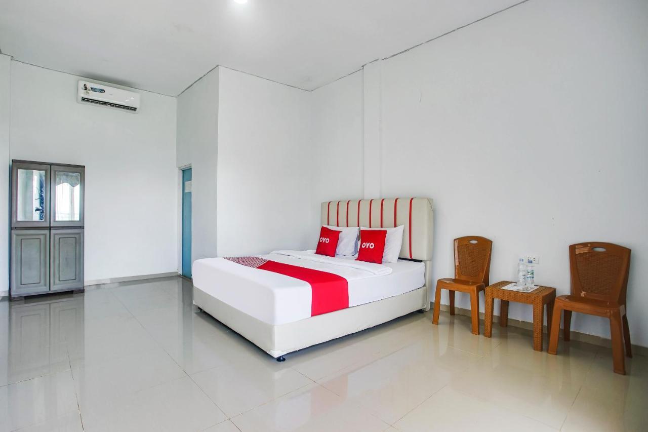 Oyo 2246 Anjung Bang Oking Hotel & Resort Pasarpulaupisang Ngoại thất bức ảnh
