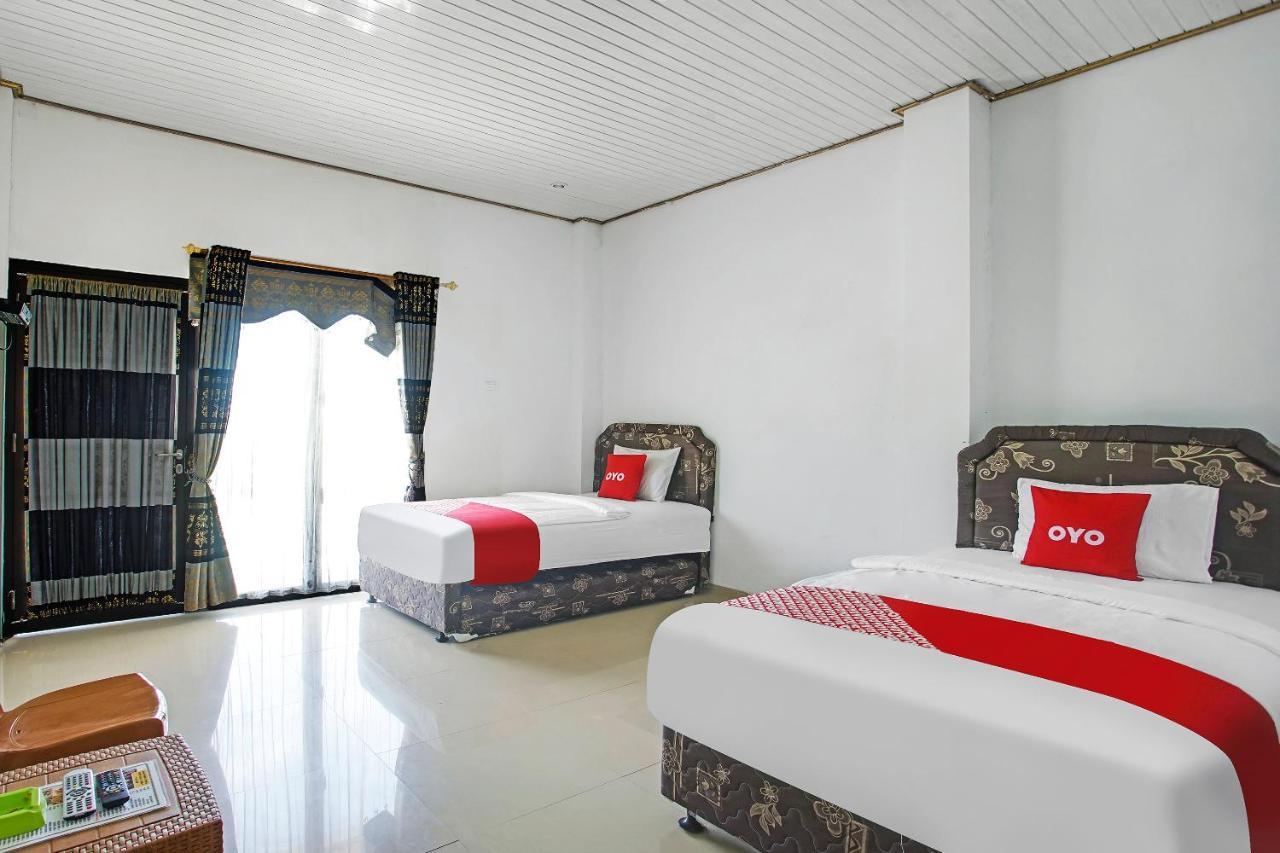 Oyo 2246 Anjung Bang Oking Hotel & Resort Pasarpulaupisang Ngoại thất bức ảnh